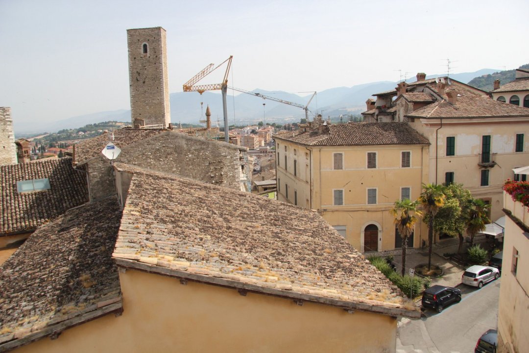 Zu verkaufen wohnung in stadt Spoleto Umbria foto 8