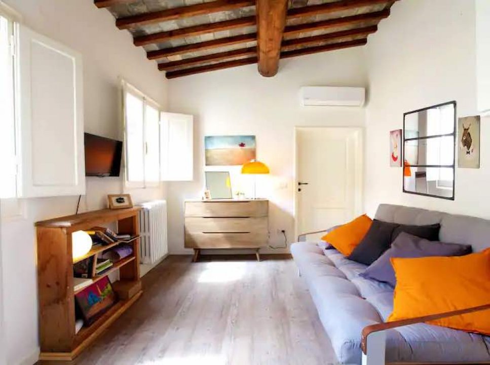 Rent apartment in city Montecatini-Terme Toscana foto 4