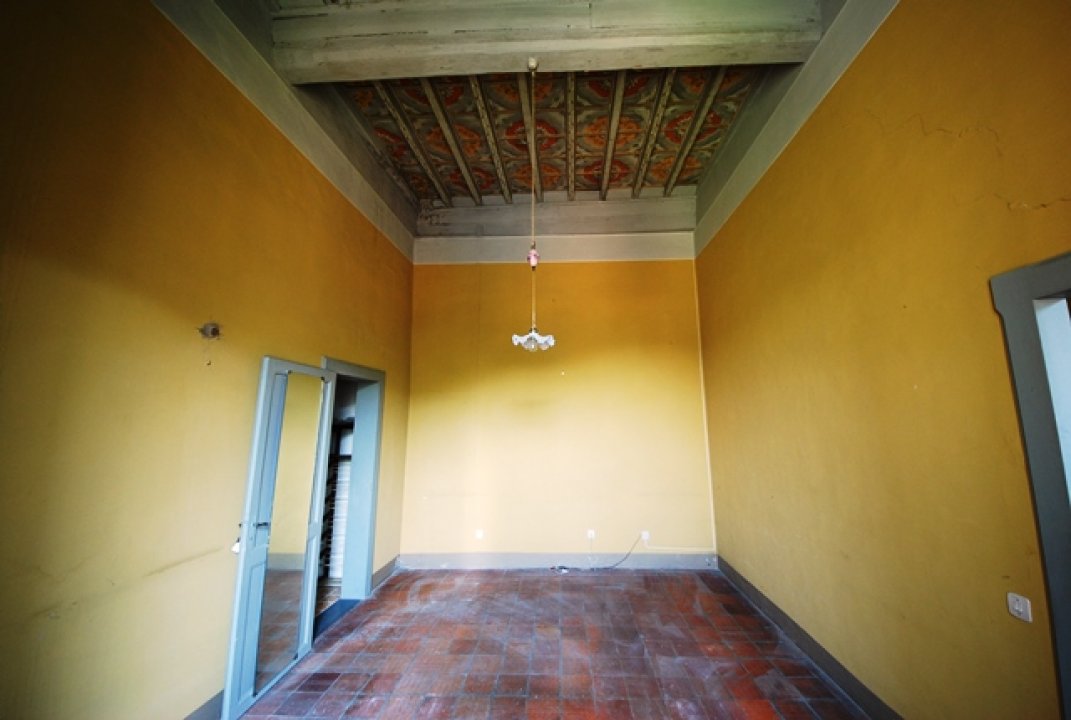 For sale apartment in city Spoleto Umbria foto 14