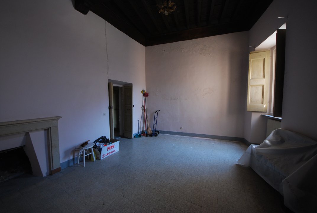 For sale apartment in city Spoleto Umbria foto 10