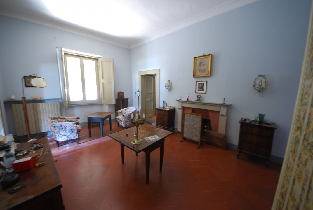 For sale apartment in city Spoleto Umbria foto 3