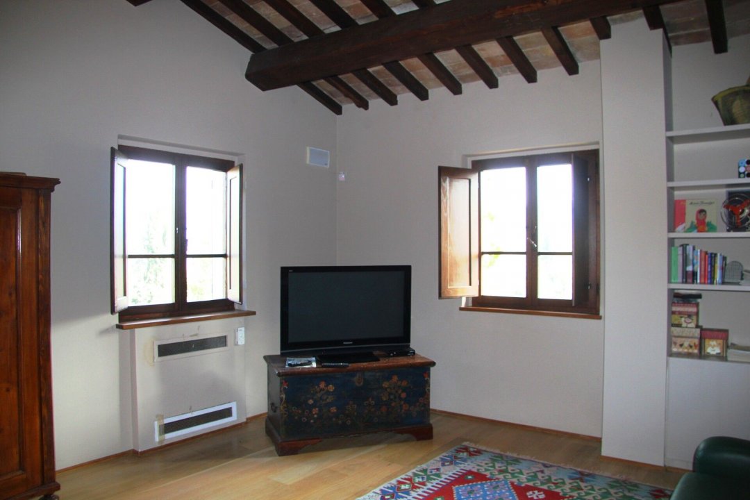 For sale cottage in quiet zone Montefalco Umbria foto 10