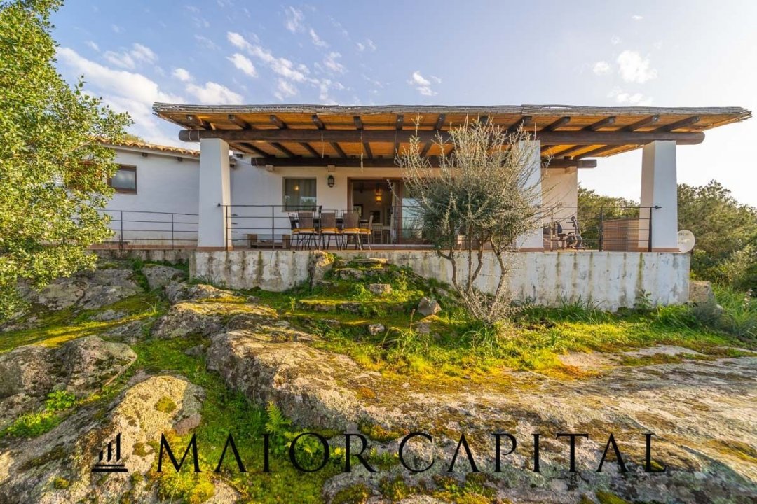 Se vende villa in zona tranquila Arzachena Sardegna foto 24
