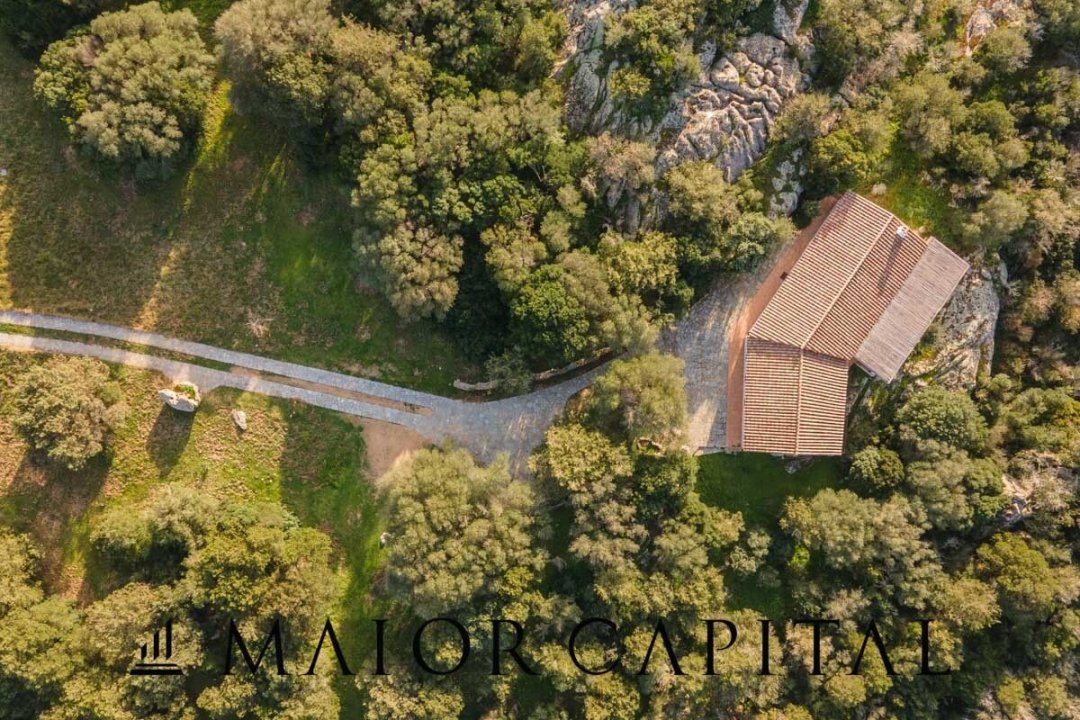 Se vende villa in zona tranquila Arzachena Sardegna foto 34