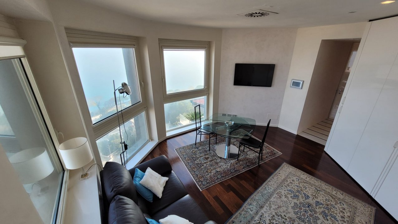 A vendre penthouse in ville Ancona Marche foto 12