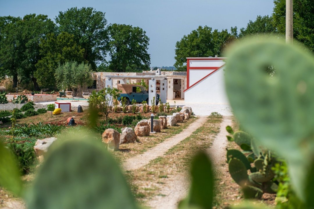 Se vende villa in zona tranquila Ostuni Puglia foto 50