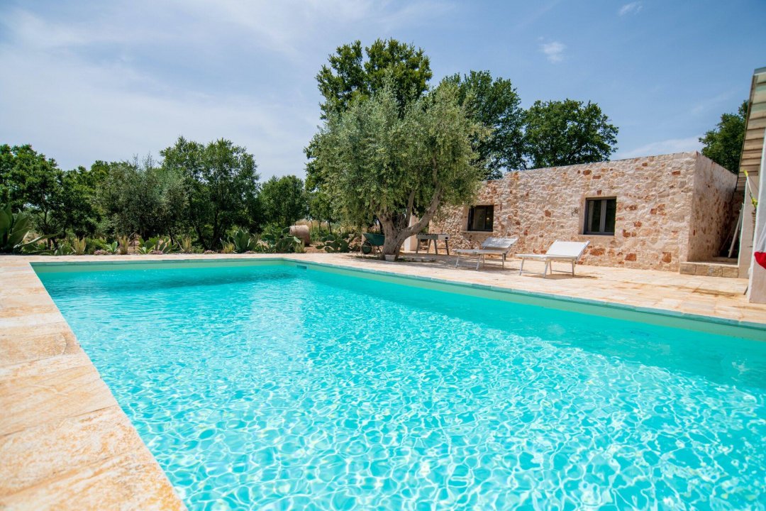A vendre villa in zone tranquille Ostuni Puglia foto 4