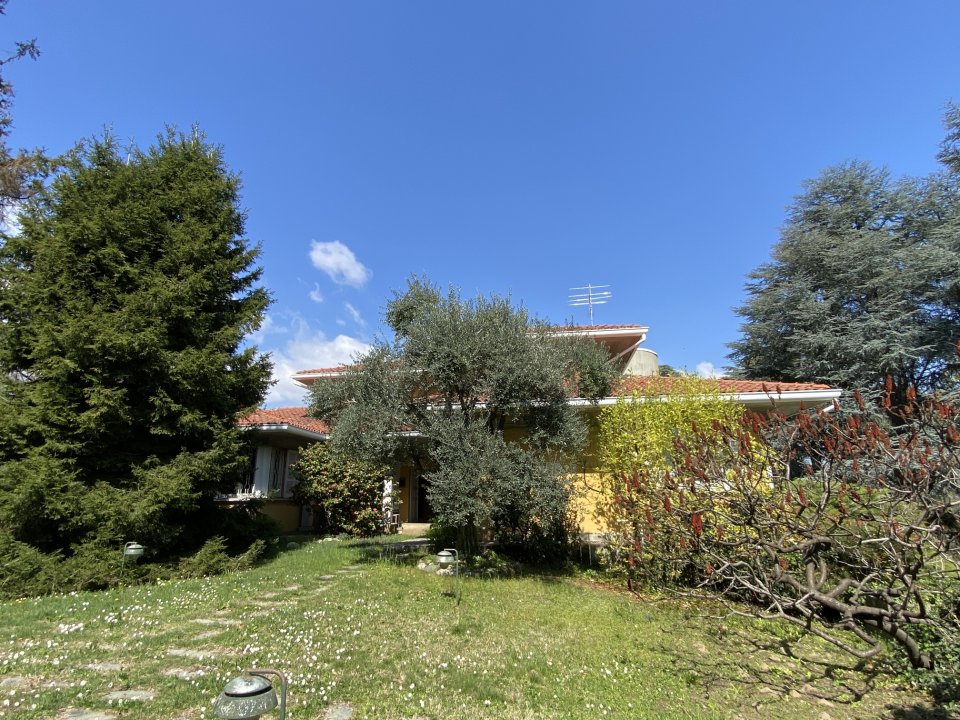 A vendre villa by the lac Monguzzo Lombardia foto 11