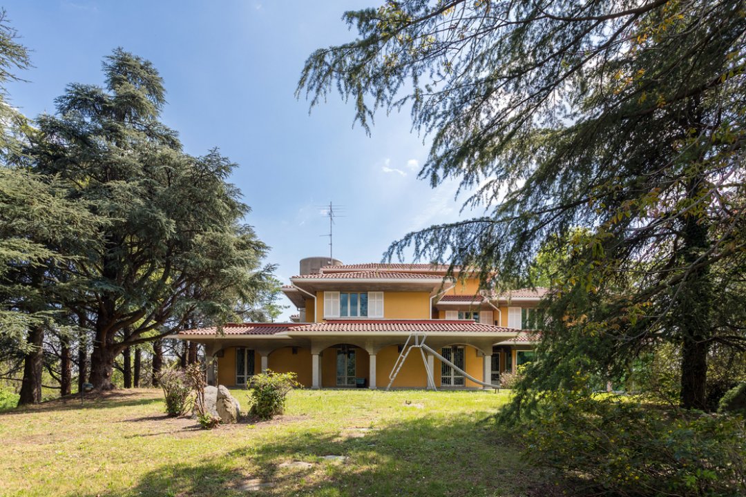 A vendre villa by the lac Monguzzo Lombardia foto 13