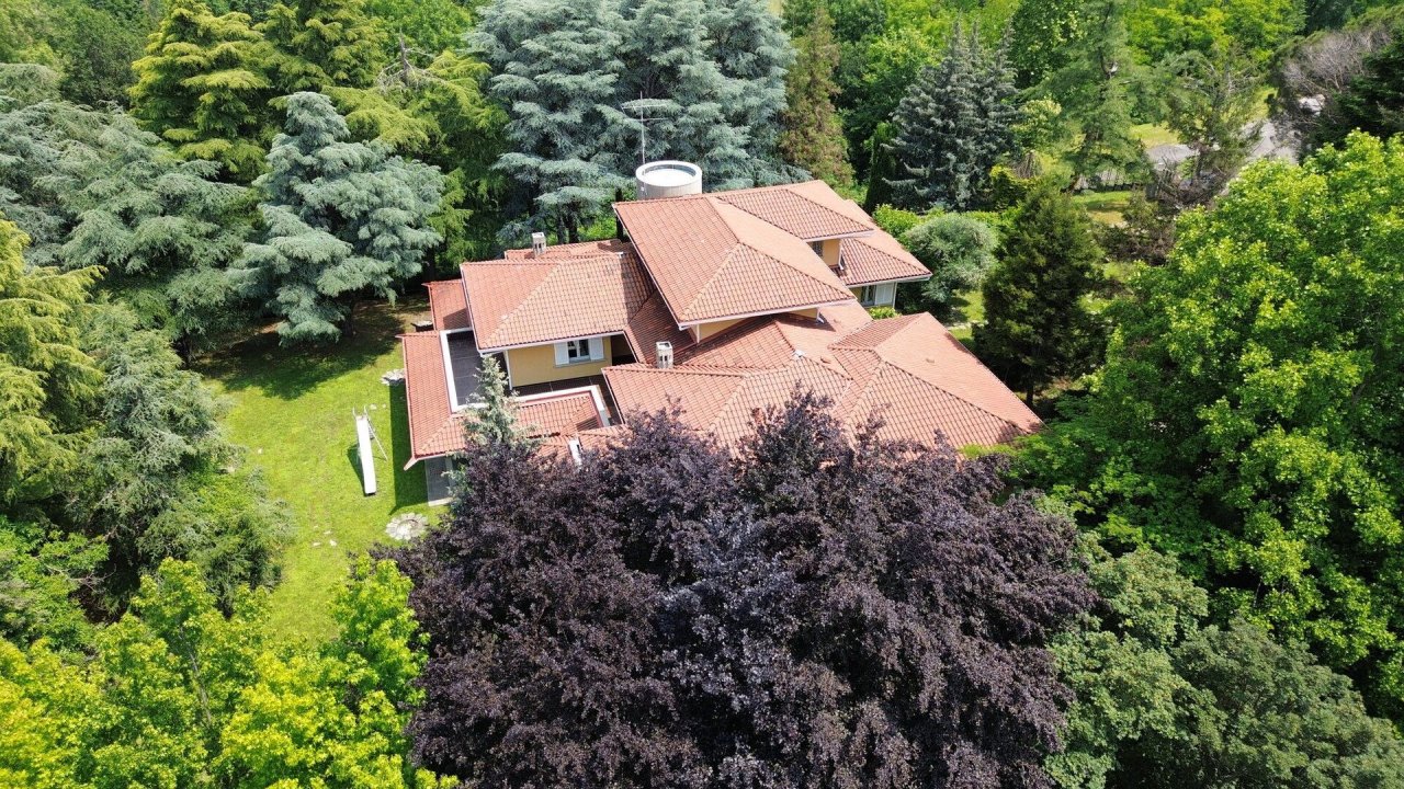 A vendre villa by the lac Monguzzo Lombardia foto 6