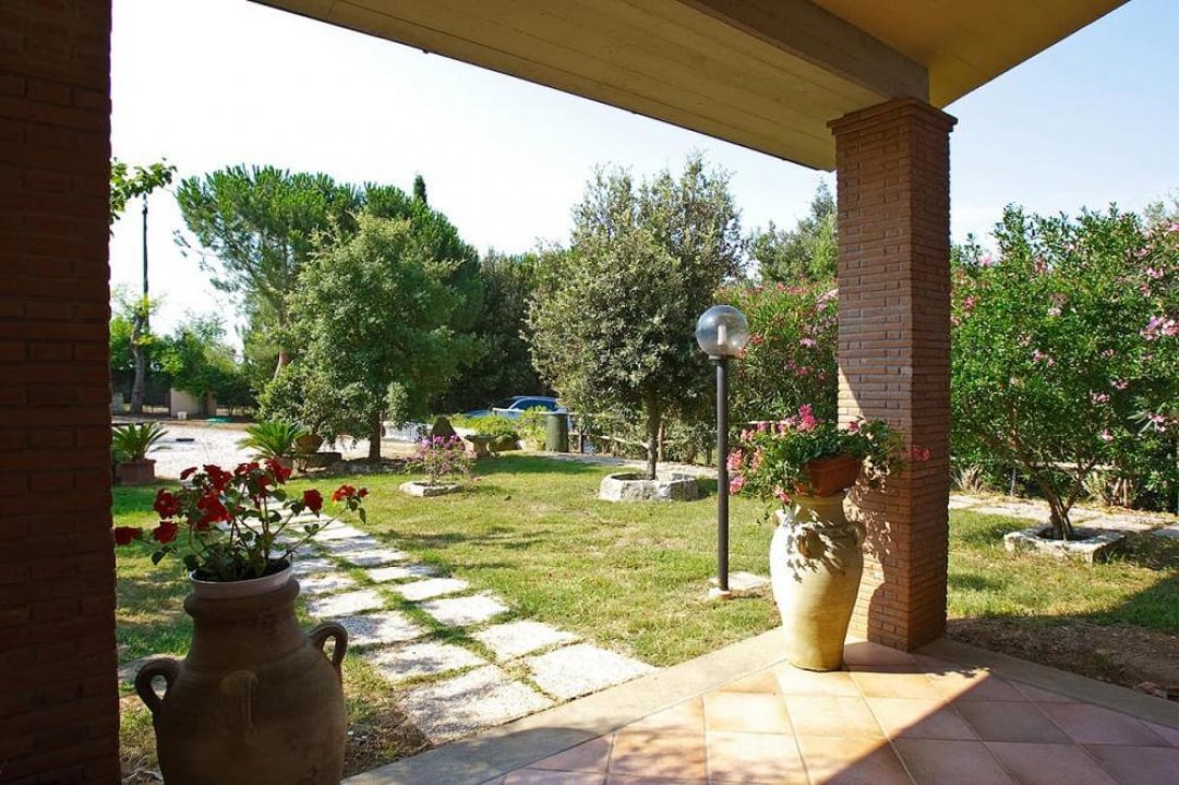 For sale apartment by the sea Cecina Toscana foto 1