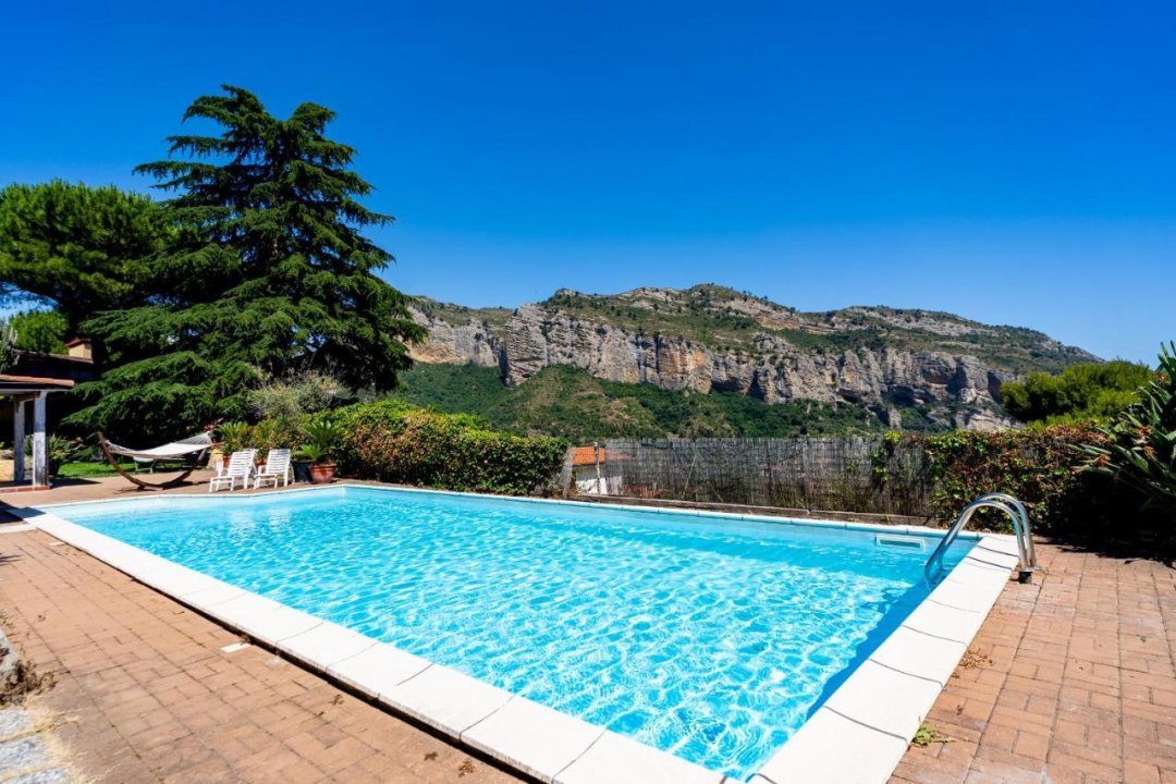 A vendre villa in zone tranquille Ventimiglia Liguria foto 3