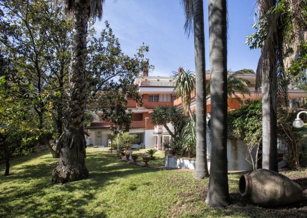 A vendre villa in zone tranquille Aci Castello Sicilia foto 16