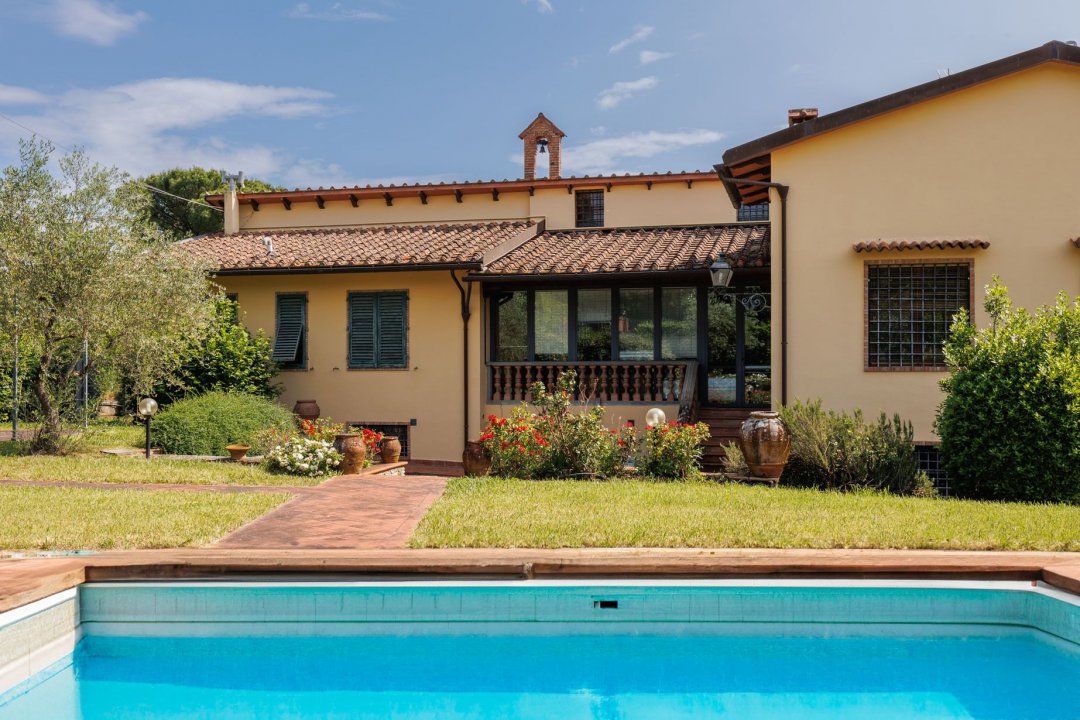 A vendre villa in zone tranquille Firenze Toscana foto 2