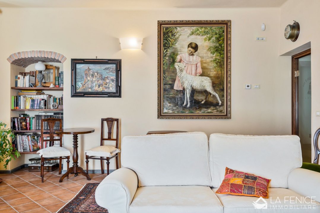 Se vende villa in zona tranquila Beverino Liguria foto 31