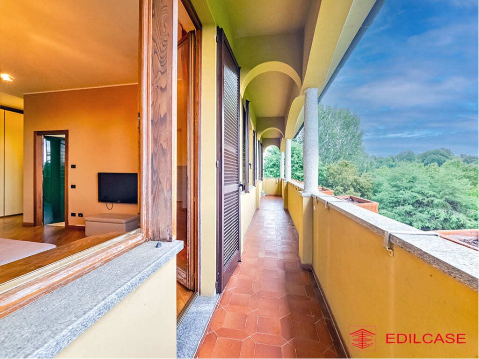 A vendre villa in zone tranquille Carate Brianza Lombardia foto 9