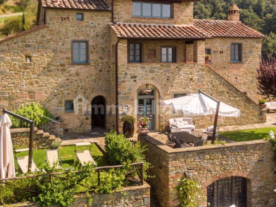 A vendre casale in zone tranquille Cortona Toscana foto 2