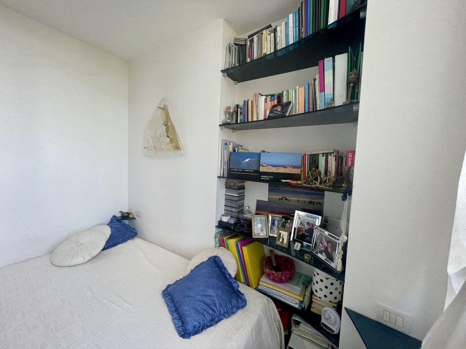 For sale apartment in quiet zone Bordighera Liguria foto 18
