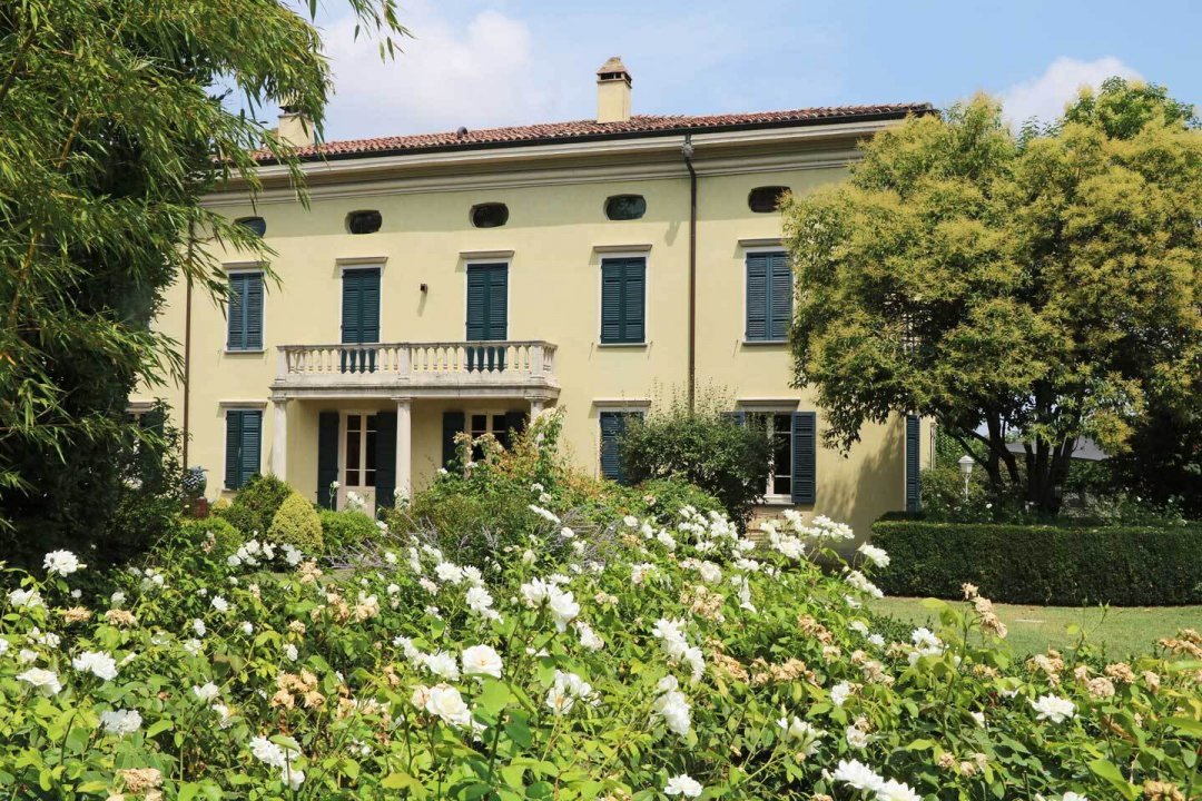 A vendre villa in zone tranquille Collecchio Emilia-Romagna foto 6