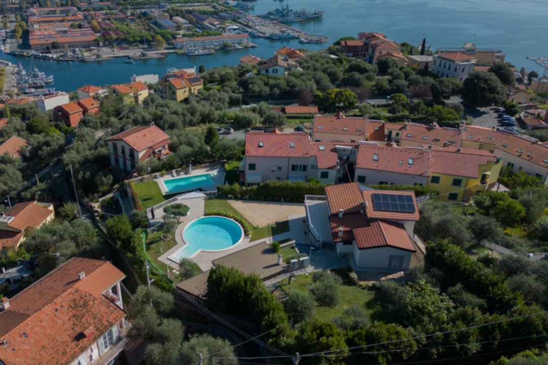 Se vende villa in zona tranquila La Spezia Liguria foto 72
