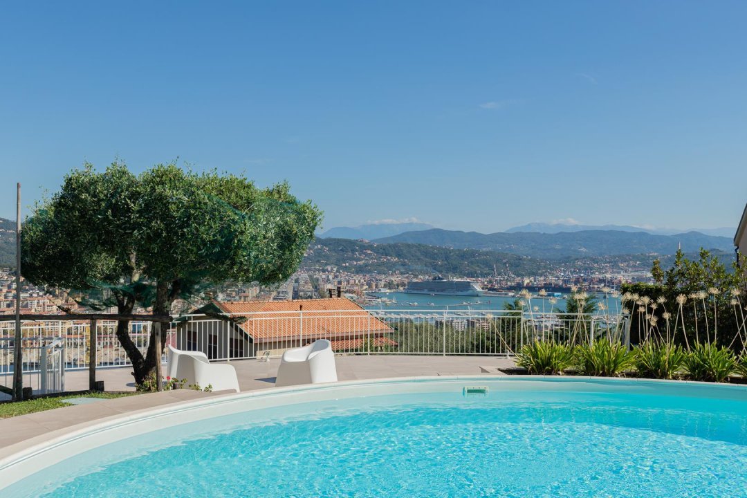 Zu verkaufen villa in ruhiges gebiet La Spezia Liguria foto 21