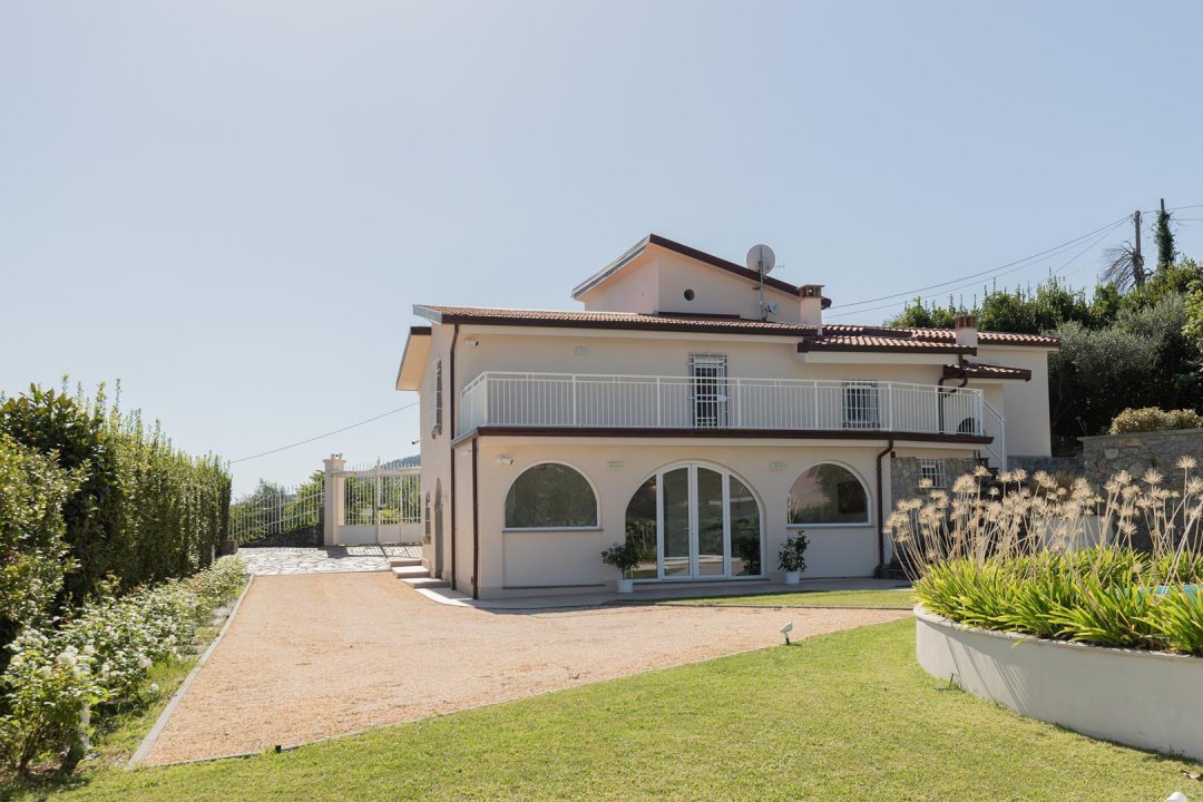 A vendre villa in zone tranquille La Spezia Liguria foto 5