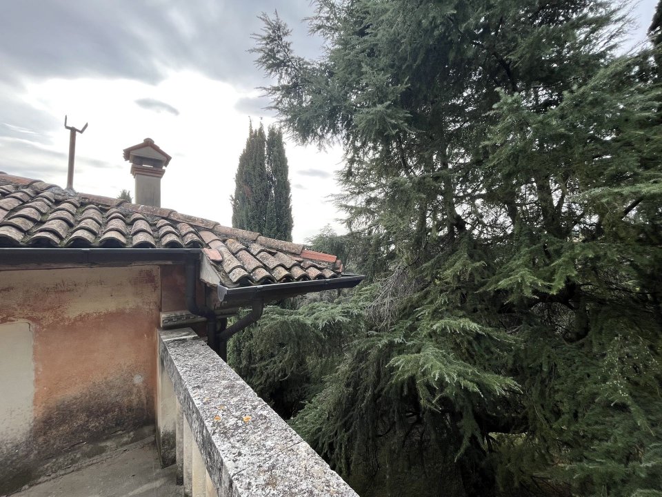 Se vende villa in zona tranquila Asolo Veneto foto 48
