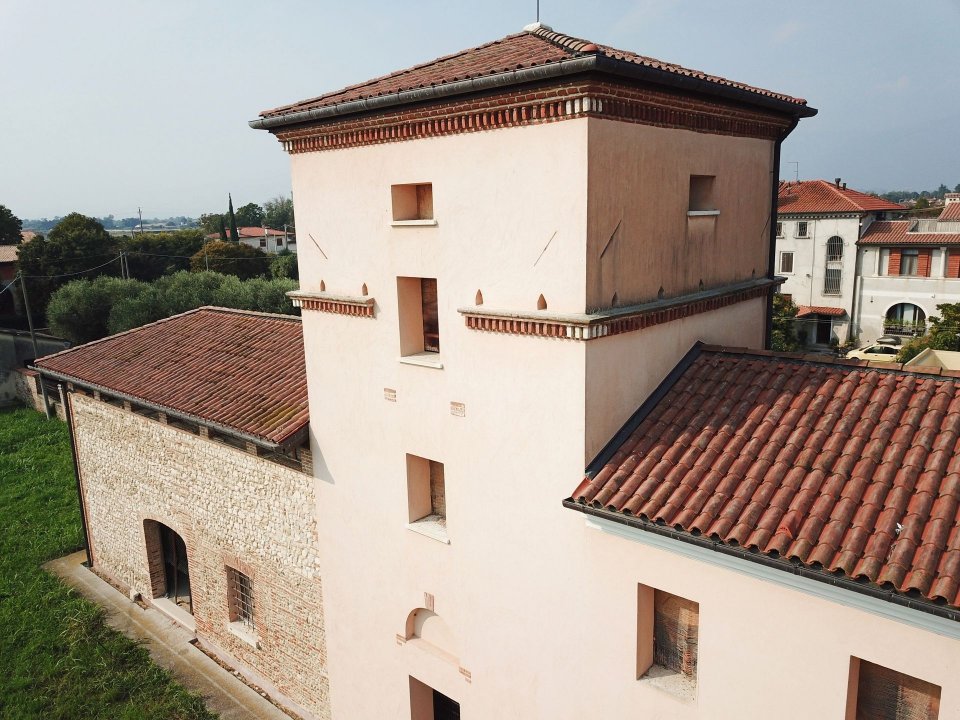 Se vende villa in zona tranquila Cassola Veneto foto 3