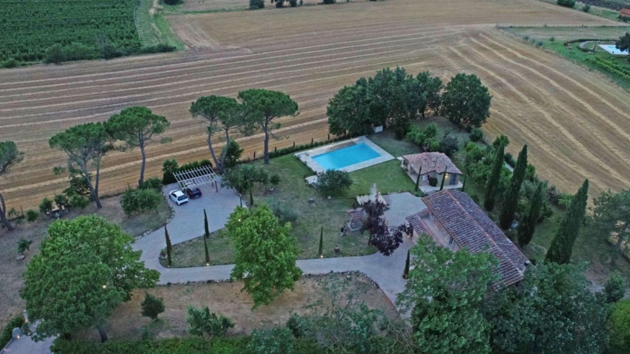 For sale villa in  Castiglion Fiorentino Toscana foto 15