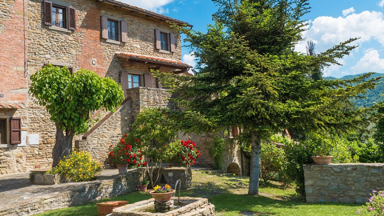 For sale villa in  Castiglion Fiorentino Toscana foto 1