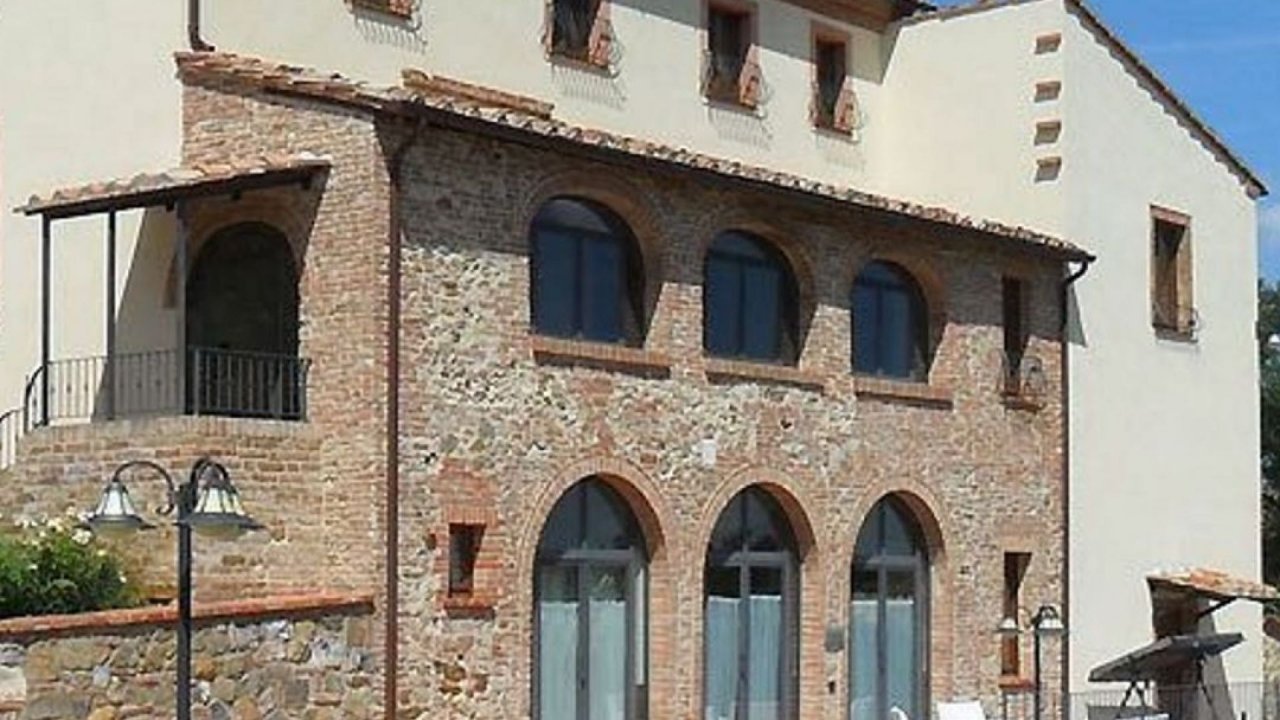 Se vende villa in  Montepulciano Toscana foto 9