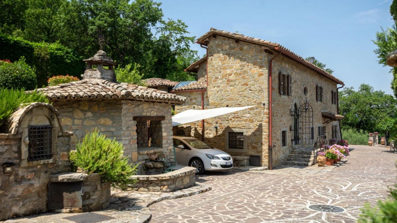 Se vende villa in  Umbertide Umbria foto 16
