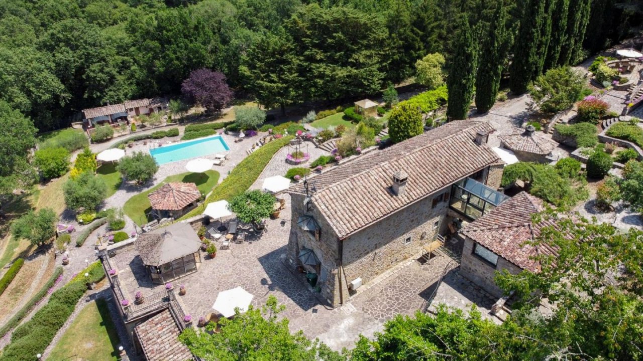 A vendre villa in  Umbertide Umbria foto 1