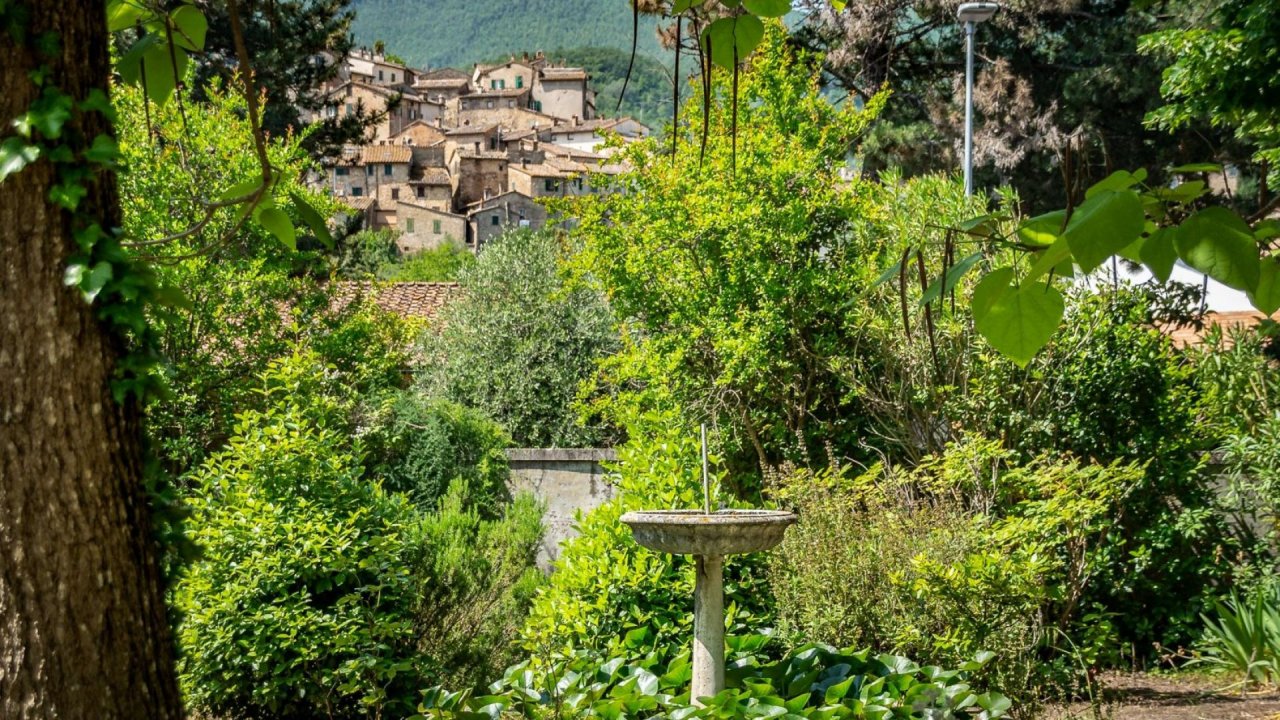Zu verkaufen villa in stadt Cetona Toscana foto 12