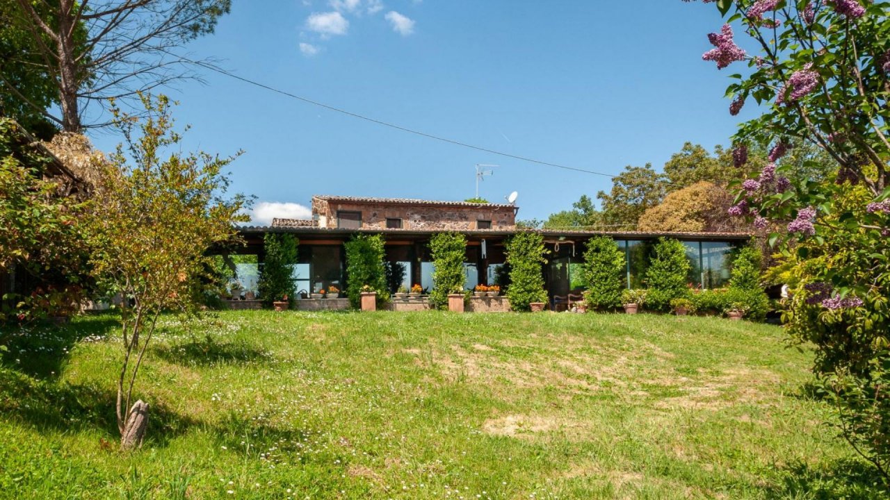 A vendre villa in  Orvieto Umbria foto 1