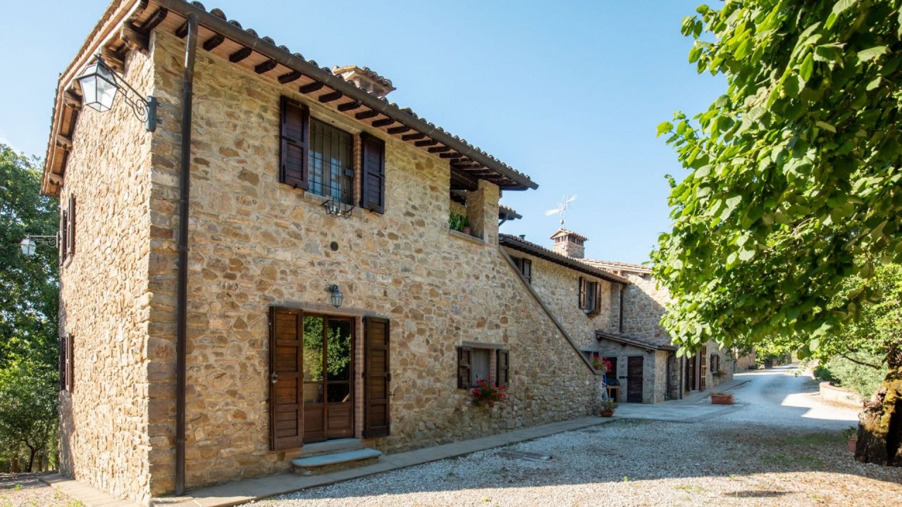 Se vende villa in  Città di Castello Umbria foto 7