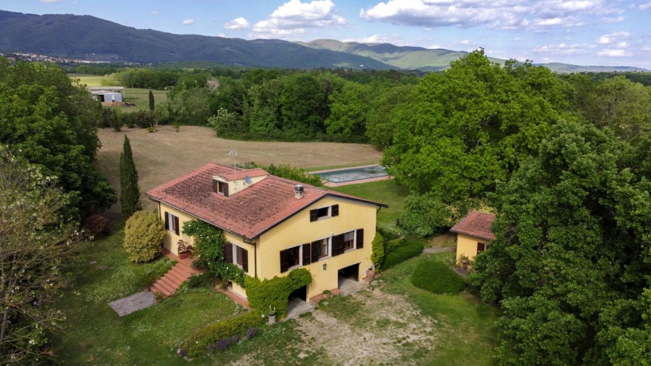 For sale villa in  Terranuova Bracciolini Toscana foto 13