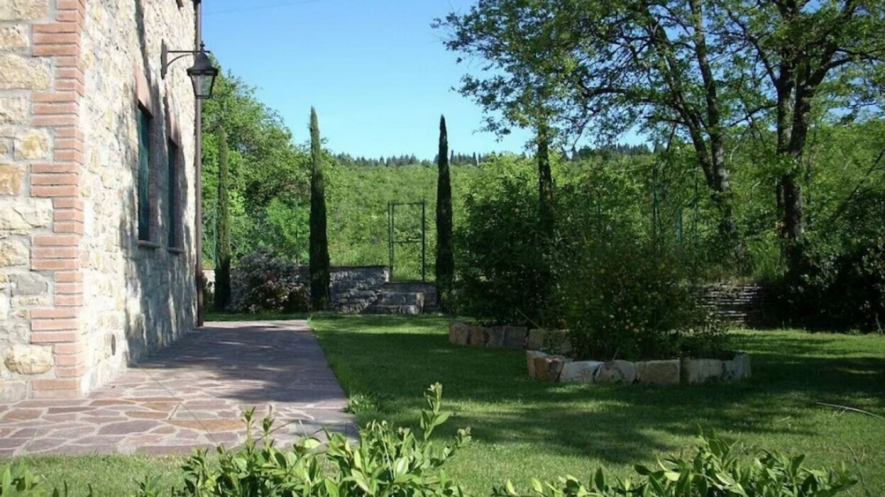 Se vende villa in  Montegabbione Umbria foto 3