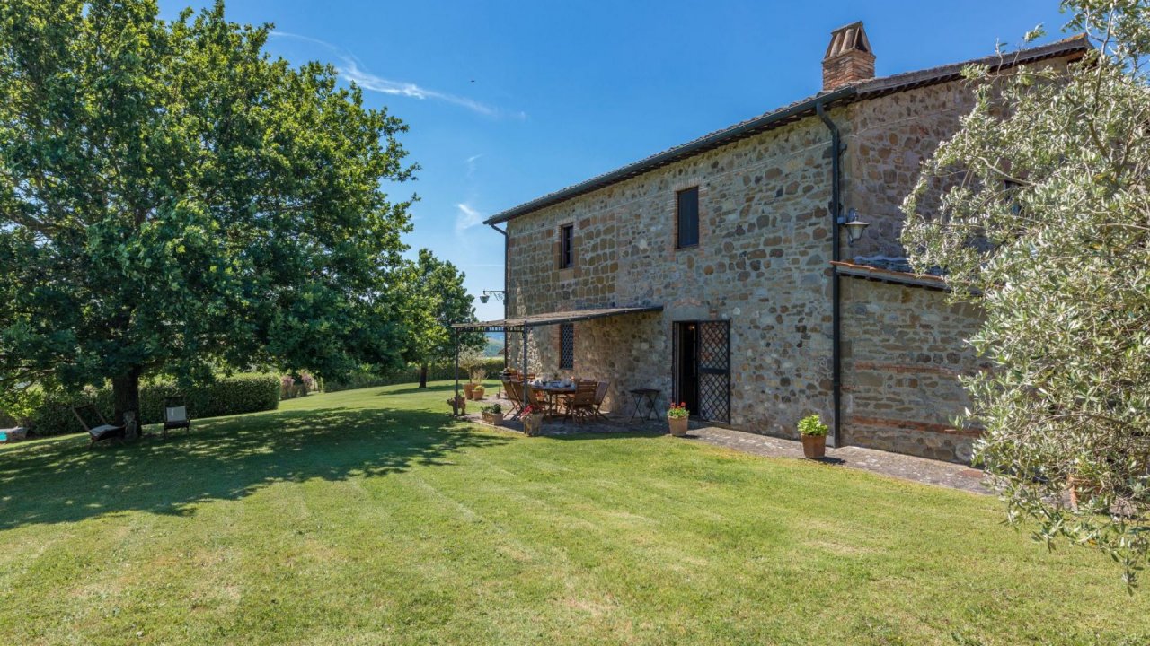 For sale villa in  San Casciano dei Bagni Toscana foto 3