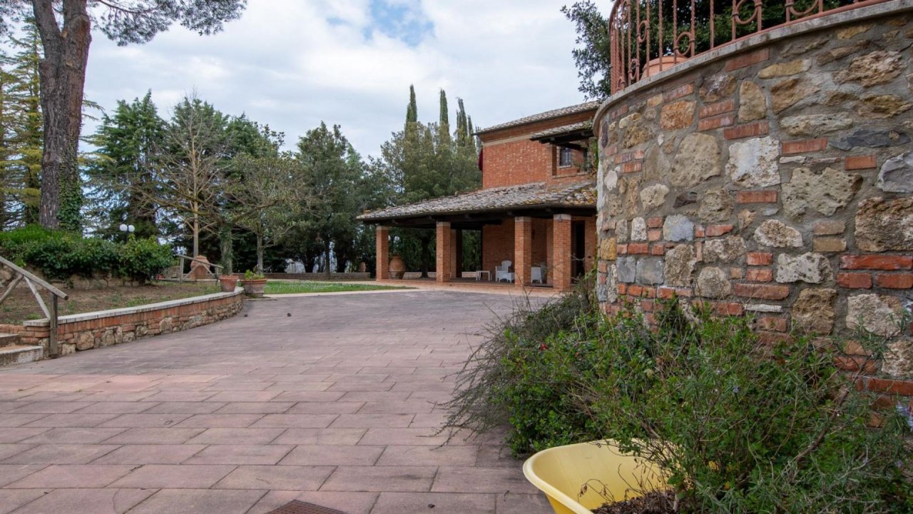 Zu verkaufen villa in landschaft Montepulciano Toscana foto 15