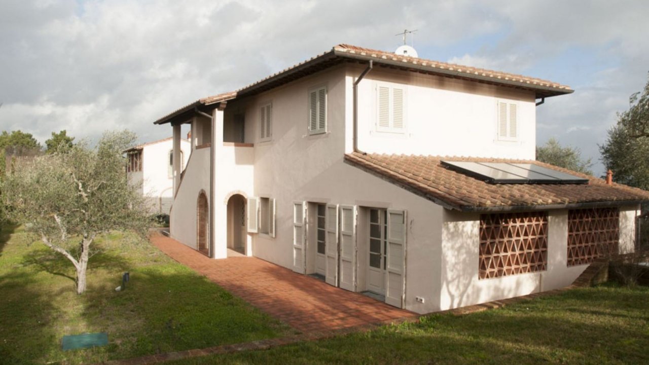 For sale villa in  Palaia Toscana foto 12