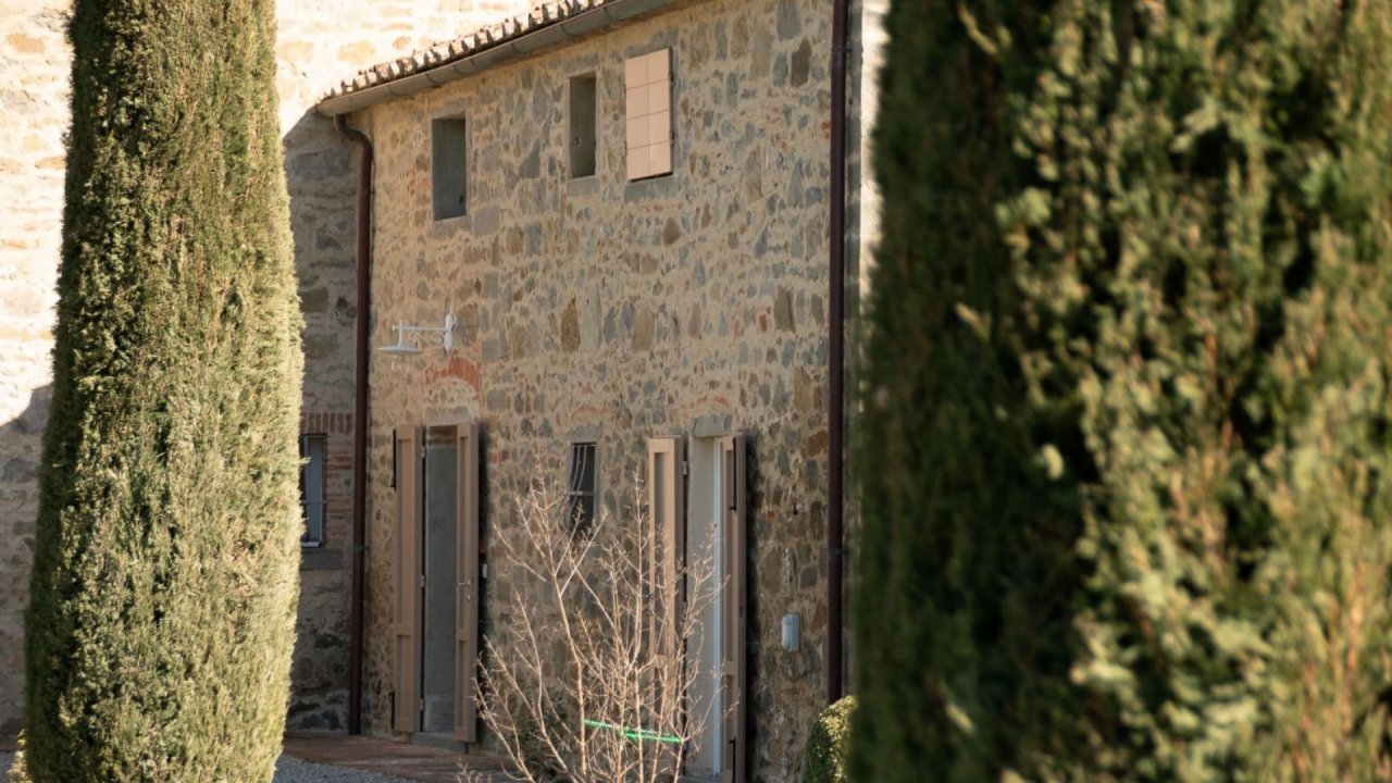 Se vende villa in campo Cortona Toscana foto 11