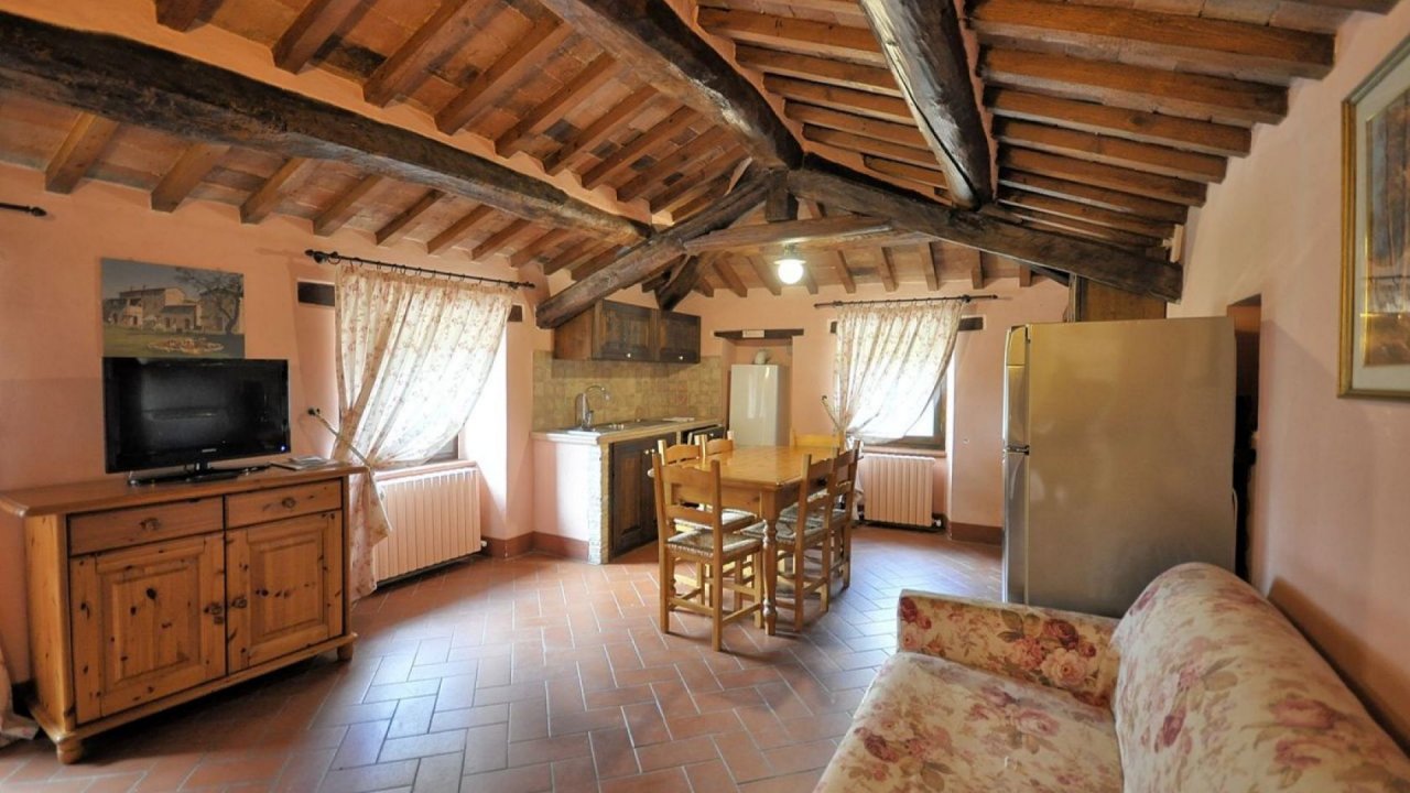 A vendre villa in  Tuoro sul Trasimeno Umbria foto 9