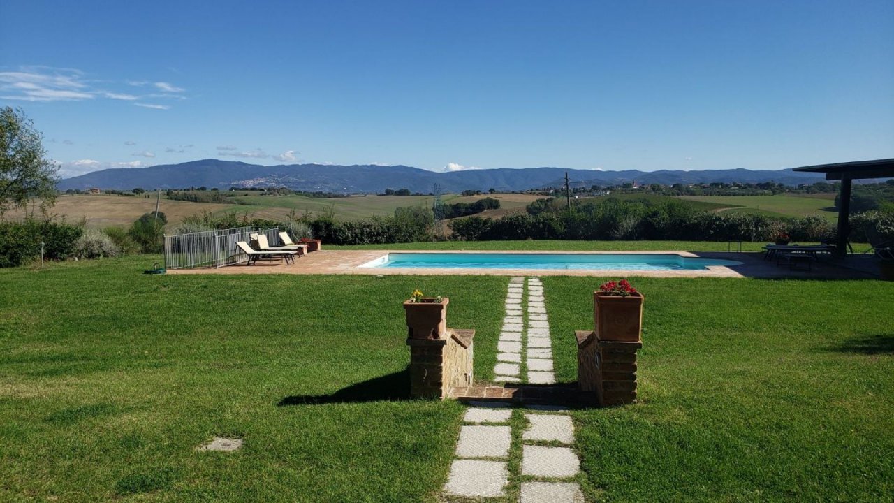 A vendre villa in  Cortona Toscana foto 8