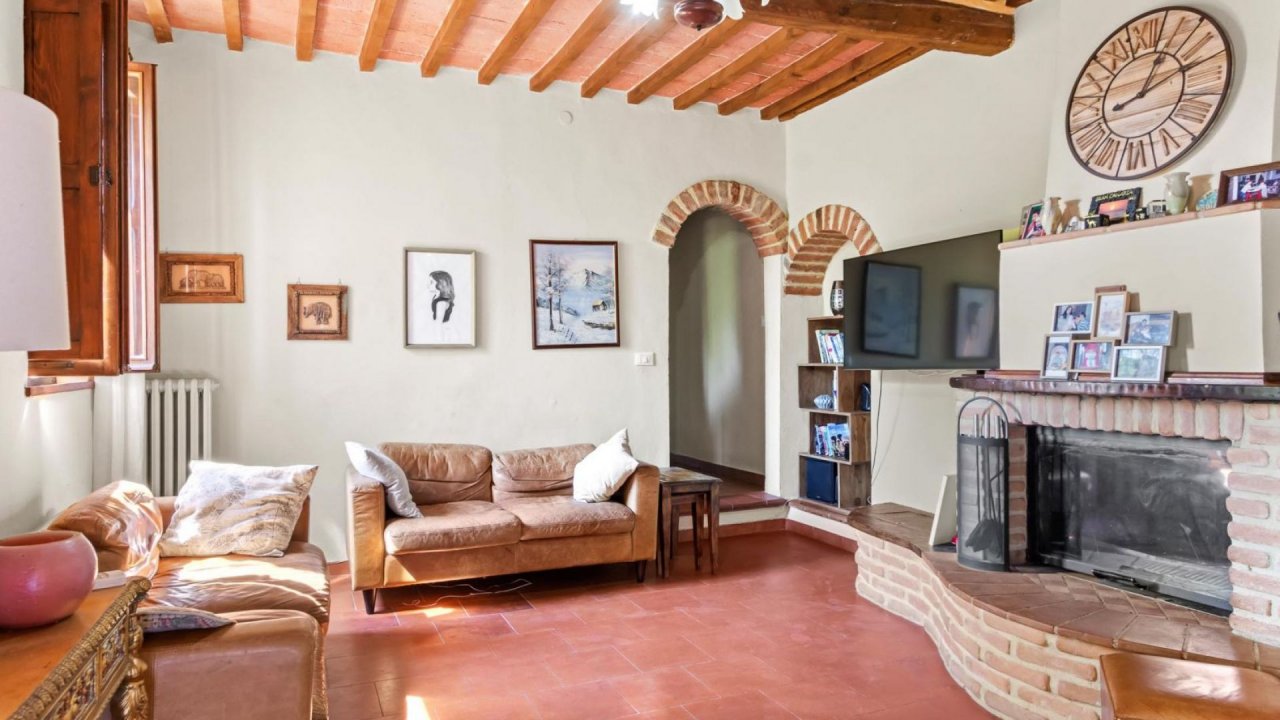 For sale villa in  Castiglione del Lago Umbria foto 11
