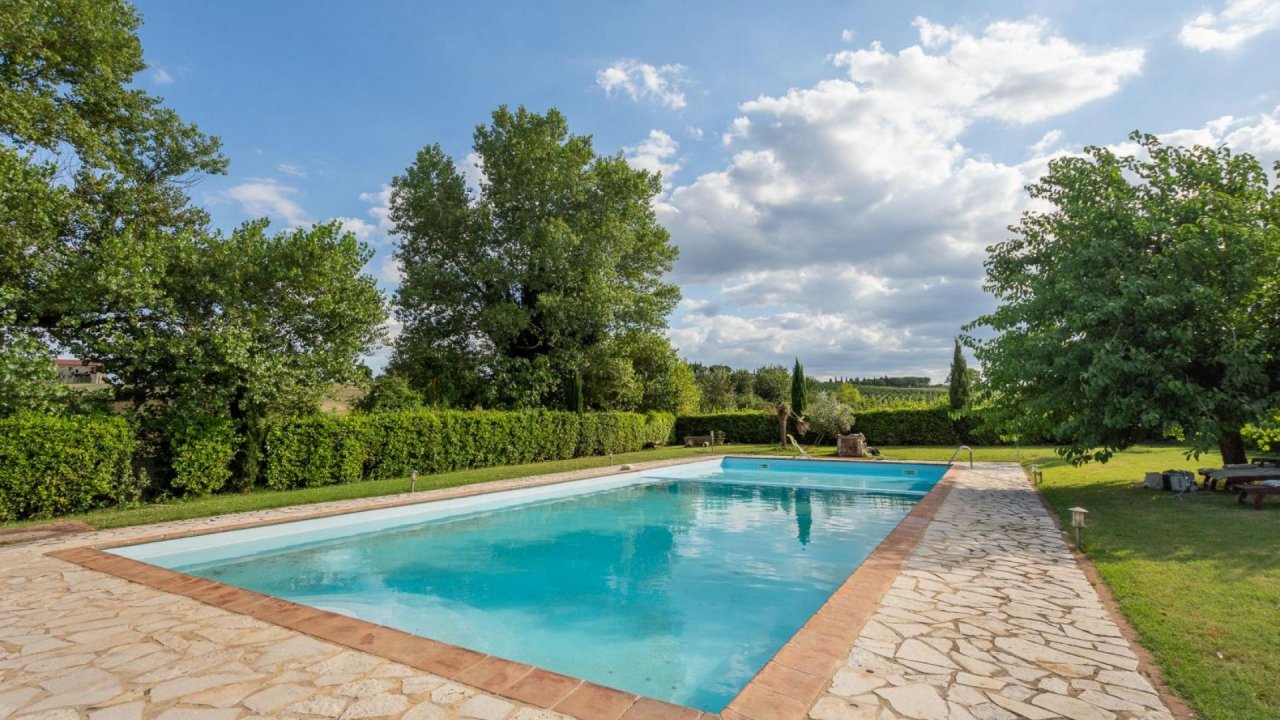 For sale villa in  Castiglione del Lago Umbria foto 19