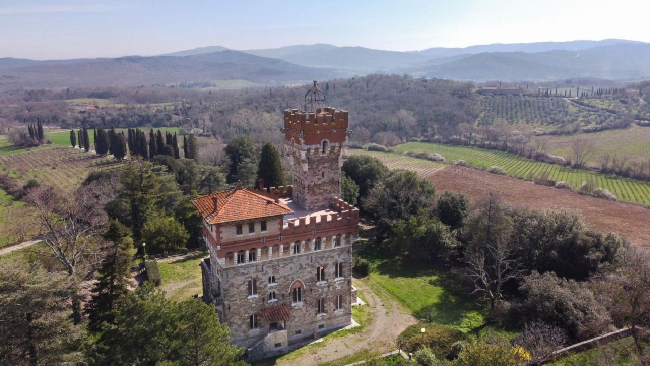 Se vende villa in campo Bucine Toscana foto 12
