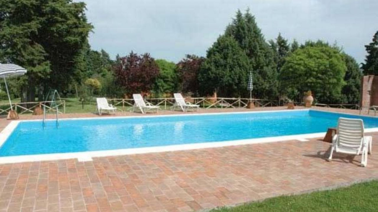 A vendre villa in  Castiglione del Lago Umbria foto 15