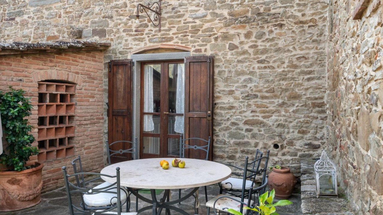 A vendre villa in  Cortona Toscana foto 10