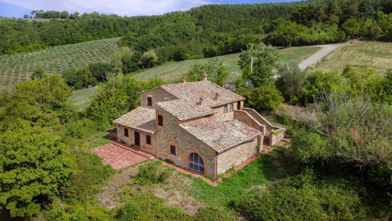 Se vende villa in  Montepulciano Toscana foto 1